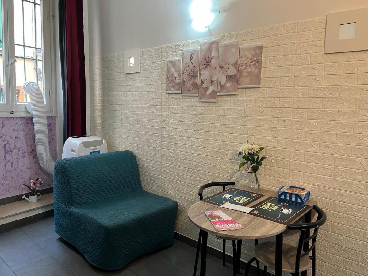 Violet 27 * Firenze