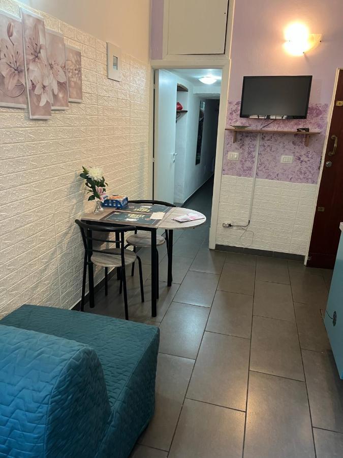 Violet 27 * Firenze