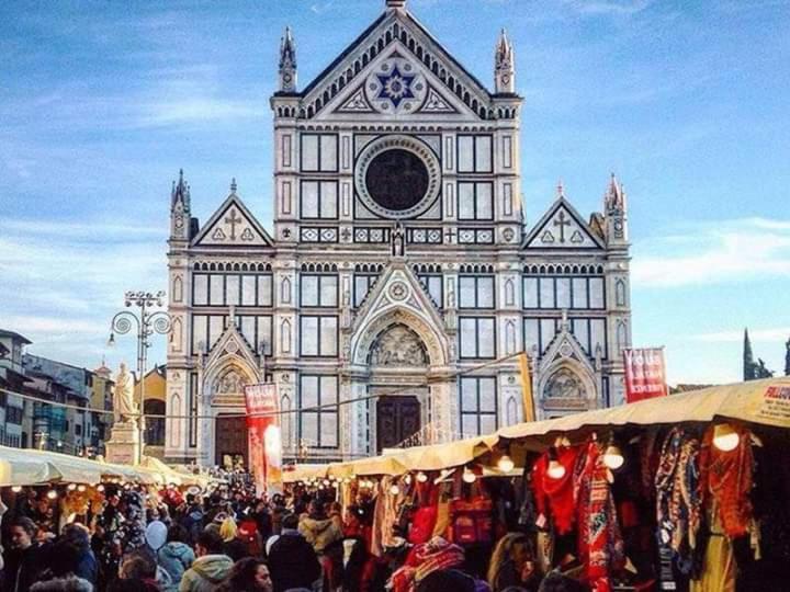 Violet 27 Firenze